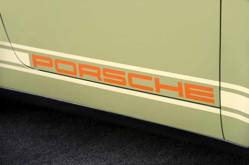 Illustration for article titled Just Sit There And Drool Over The Gorgeous New Singer 911